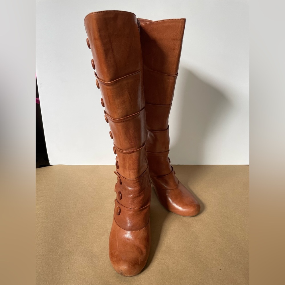 Miz Mooz Siri Boots, Whiskey